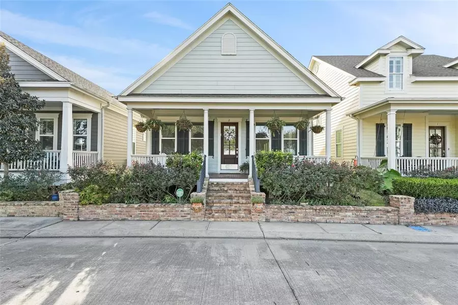 2 Curiosity LN, Galveston, TX 77554