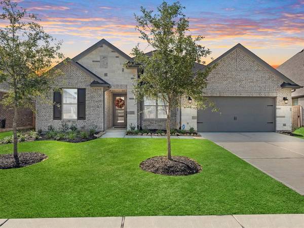 19015 Dappled Mare CIR, Tomball, TX 77377