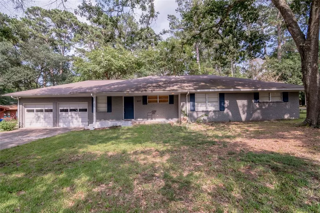 Huntsville, TX 77340,2117 Avenue Q