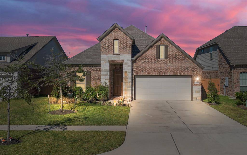 2527 Bayrose DR, Texas City, TX 77568