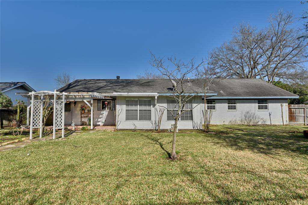 Brenham, TX 77833,2108 Joel ST