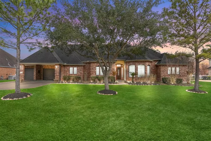 4025 Quail Run DR, Pearland, TX 77584