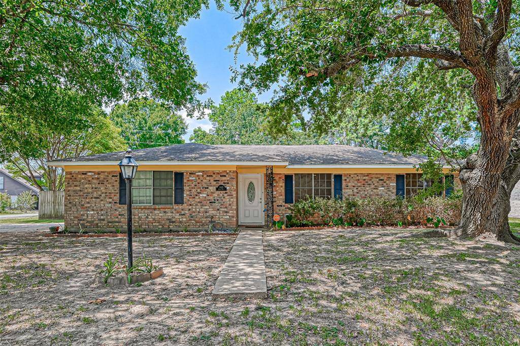 5815 Scenic DR,  Beaumont,  TX 77713