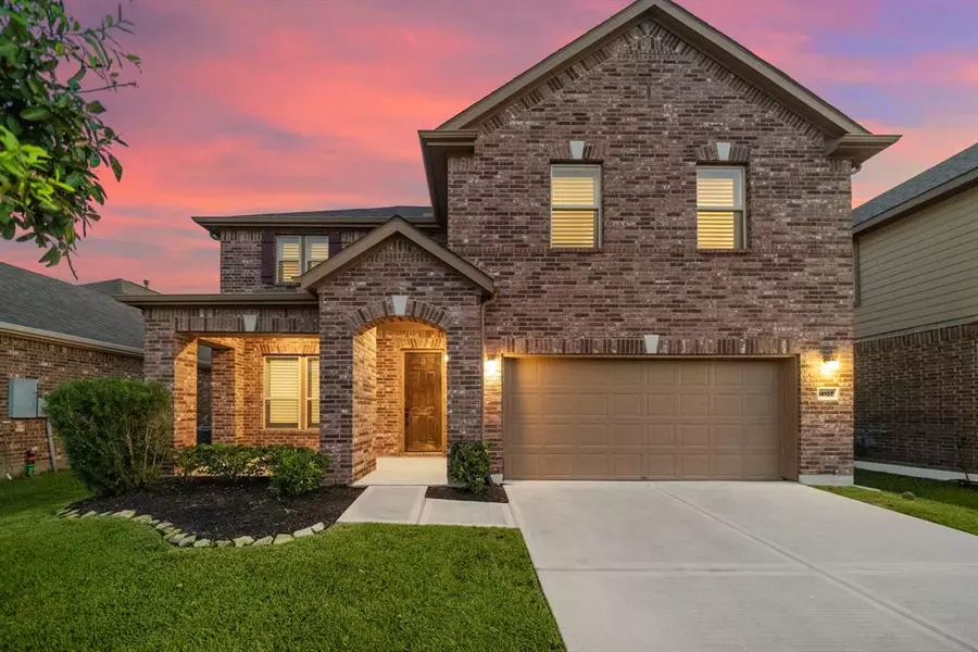 14107 Spring Birch LN, Pearland, TX 77584