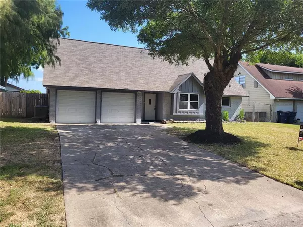 2914 15th AVE N,  Texas City,  TX 77590