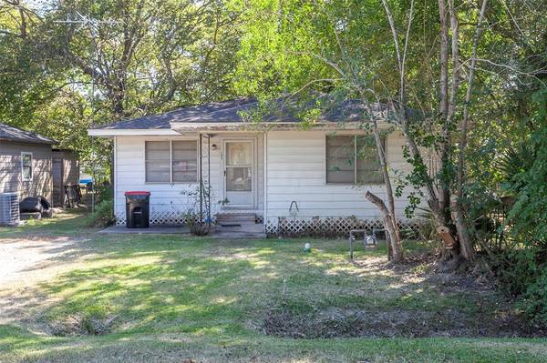 265 W Hartel ST, Sour Lake, TX 77659