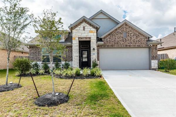 506 Pecan Landing LN, La Marque, TX 77568