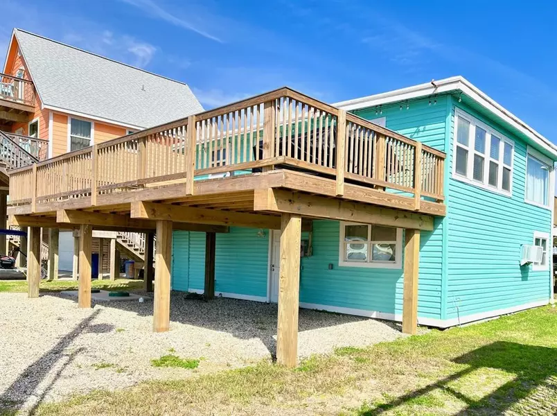 110 Ocean AVE, Surfside Beach, TX 77541