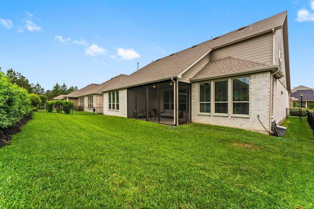 The Woodlands, TX 77382,225 Fox Trotter
