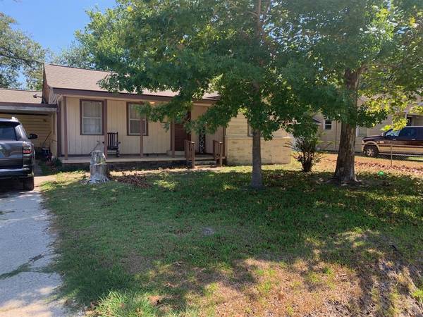 509 Ross ST, Dayton, TX 77535