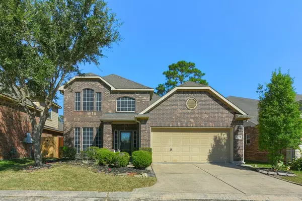 3520 Cortona LN, Friendswood, TX 77546