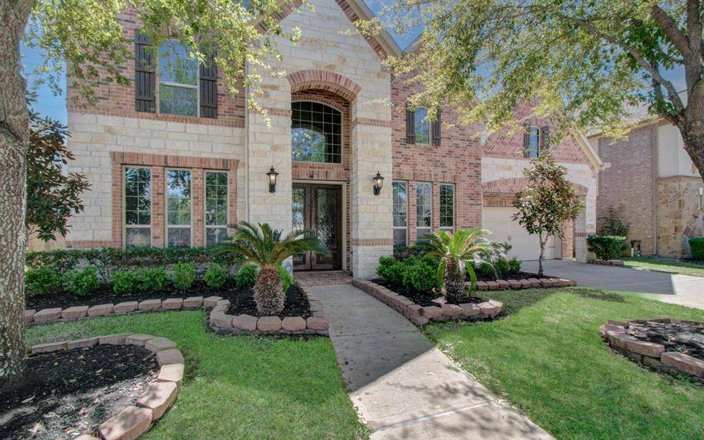 4203 Scenic Valley LN, Sugar Land, TX 77479