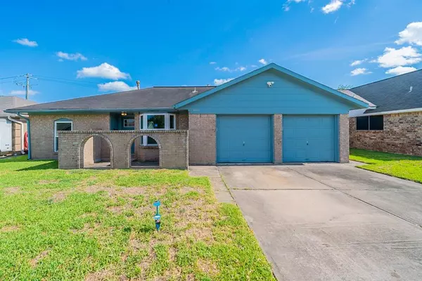 4116 Whirlaway DR,  Pasadena,  TX 77503