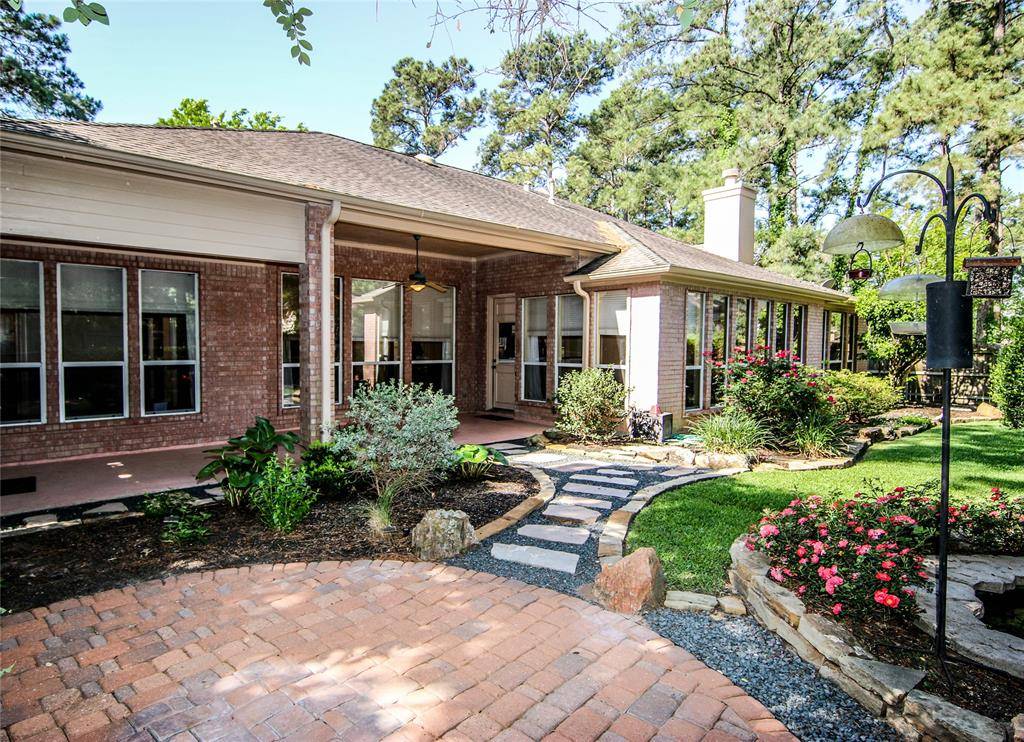 110 Wick Willow DR, Montgomery, TX 77356