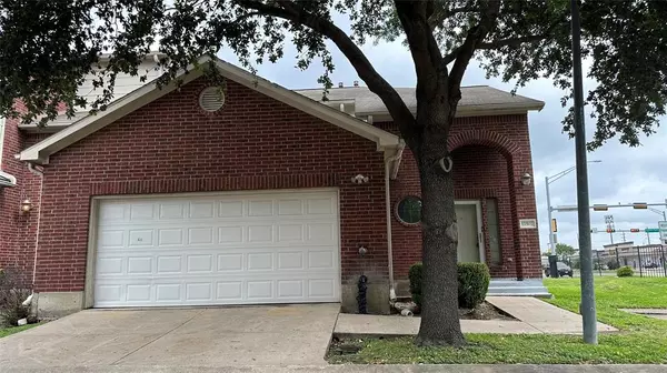 12502 N Ashford Villa LN, Houston, TX 77082