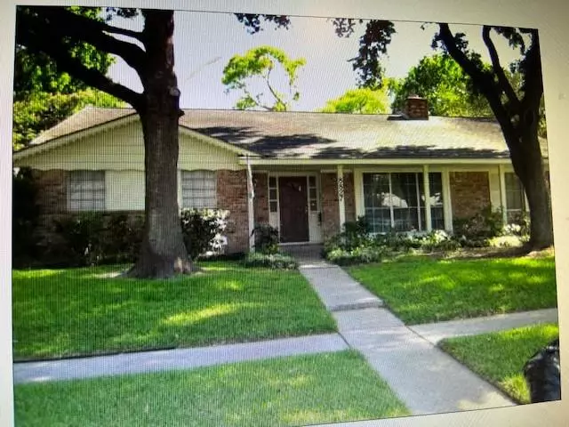 Houston, TX 77036,8827 Rowan LN