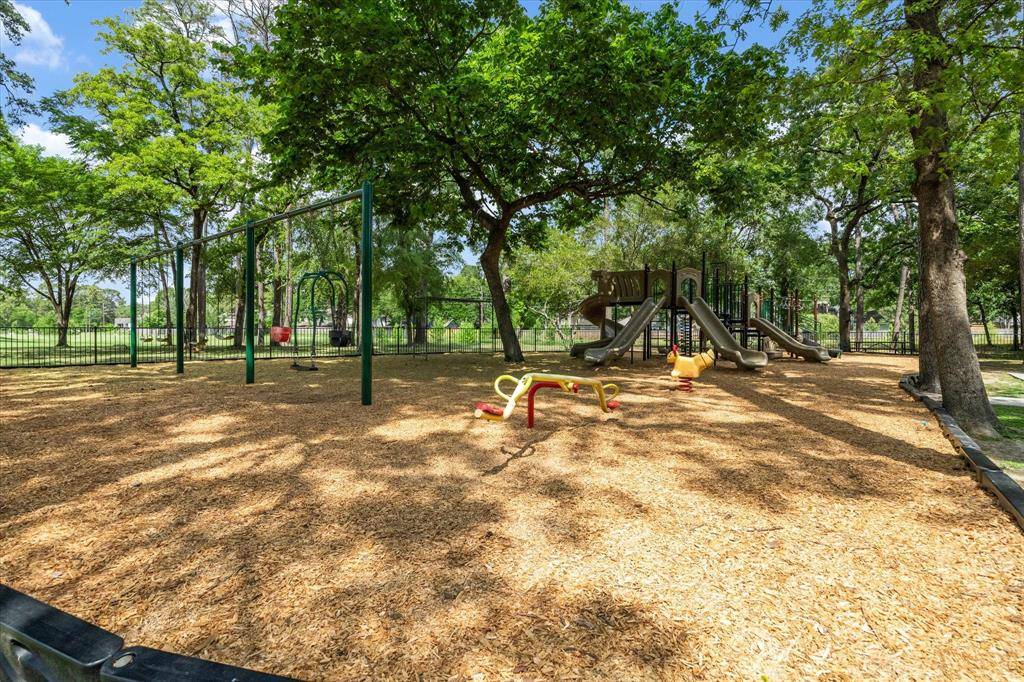 Houston, TX 77070,14942 Spring Lake DR