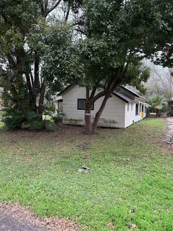 Bacliff, TX 77518,4423 1st ST