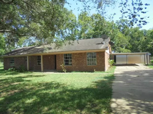 321 Hale RD, Bay City, TX 77414