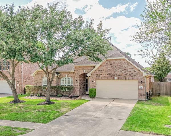 4454 Chestnut Circle, Friendswood, TX 77546