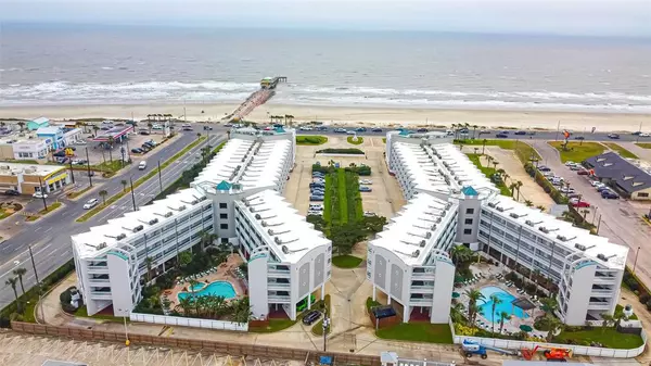 Galveston, TX 77551,6102 Seawall BLVD #324