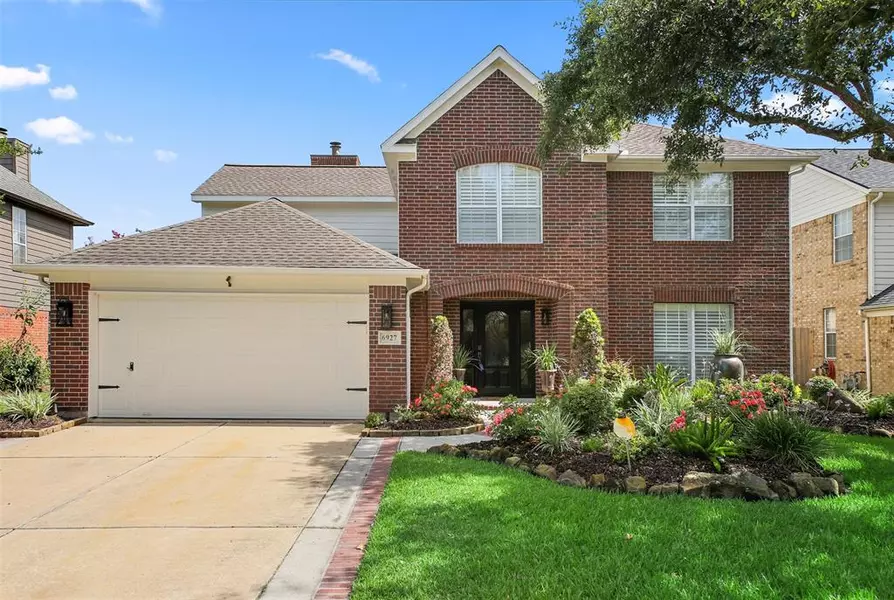 6927 Royal Knoll CT, Pasadena, TX 77505