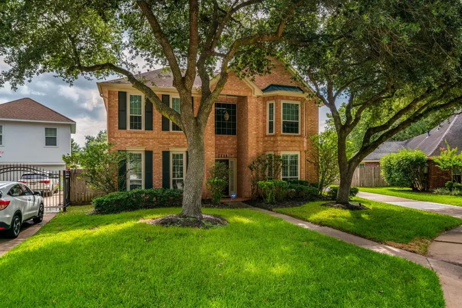 7111 Adobe Meadows CT, Sugar Land, TX 77479