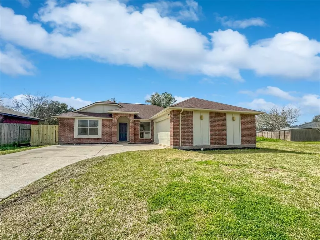 Dickinson, TX 77539,3903 Briar Hollow DR