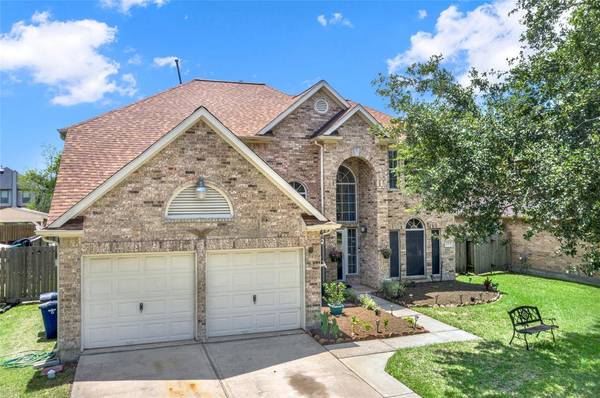 130 Magnolia Estates DR, League City, TX 77573