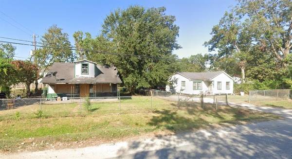 7929 De Priest ST, Houston, TX 77088