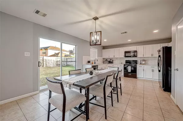 Katy, TX 77449,4302 S Vineyard Meadow LN