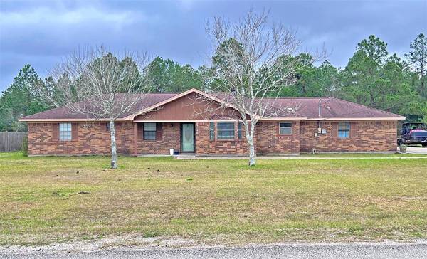 326 W Leblanc ST, Winnie, TX 77665