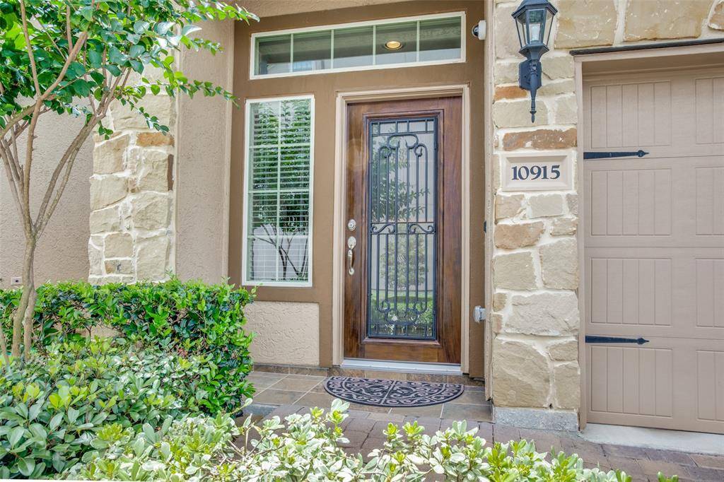 Houston, TX 77043,10915 Upland Pass DR