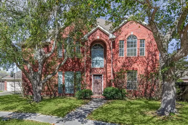 9903 Ashley LN, Houston, TX 77089