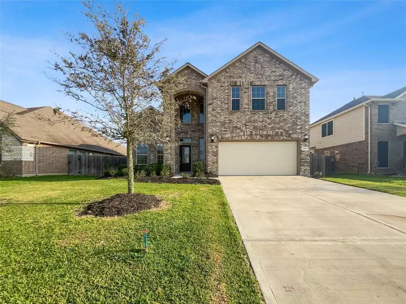 7611 Adobe Canyon LN, Rosenberg, TX 77469