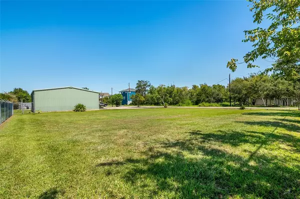 San Leon, TX 77539,0000 23 1/2 ST