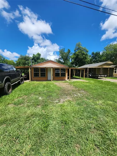 705 Alice ST, Sweeny, TX 77480