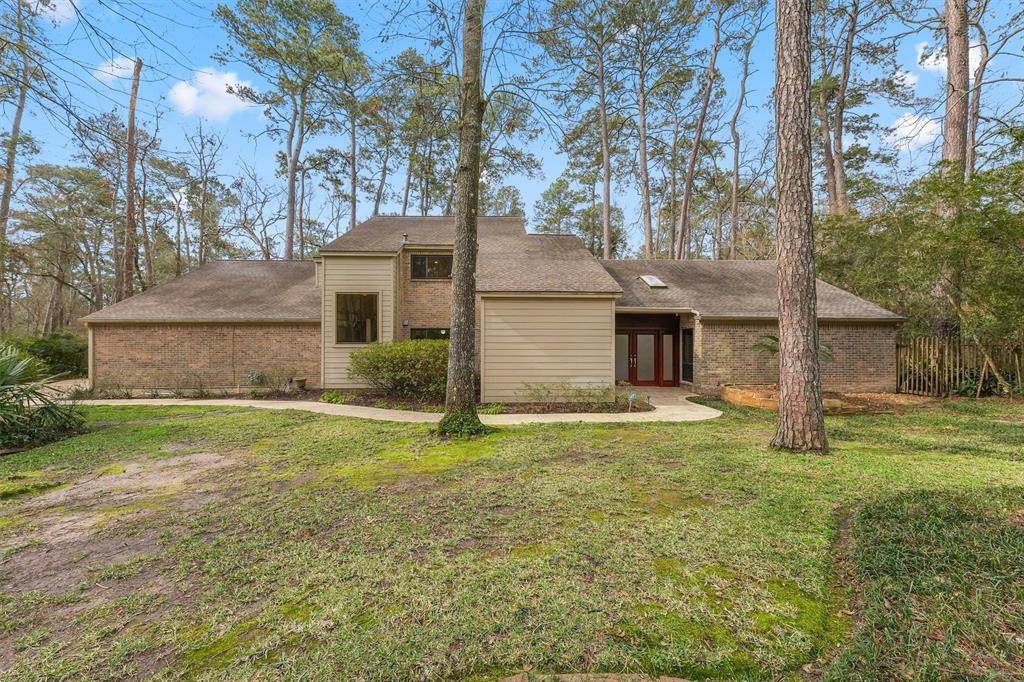 2711 Valley Manor DR, Kingwood, TX 77339