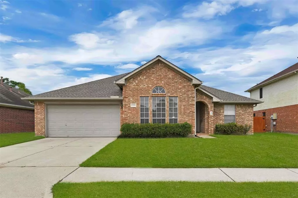 Baytown, TX 77521,8306 Berkely CT