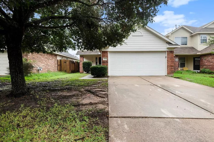 7318 Winter Song DR, Magnolia, TX 77354