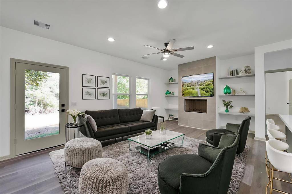 Panorama Village, TX 77304,4 Hanover Ln