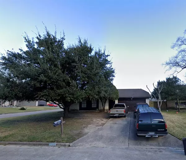 8310 Drum Roll DR, Houston, TX 77064