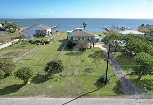 San Leon, TX 77539,815 5th ST