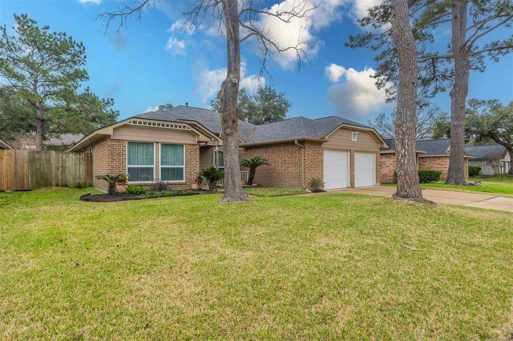 Houston, TX 77095,8526 Greenleaf Lake DR