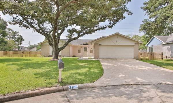 3106 S Peach Hollow CIR, Pearland, TX 77584