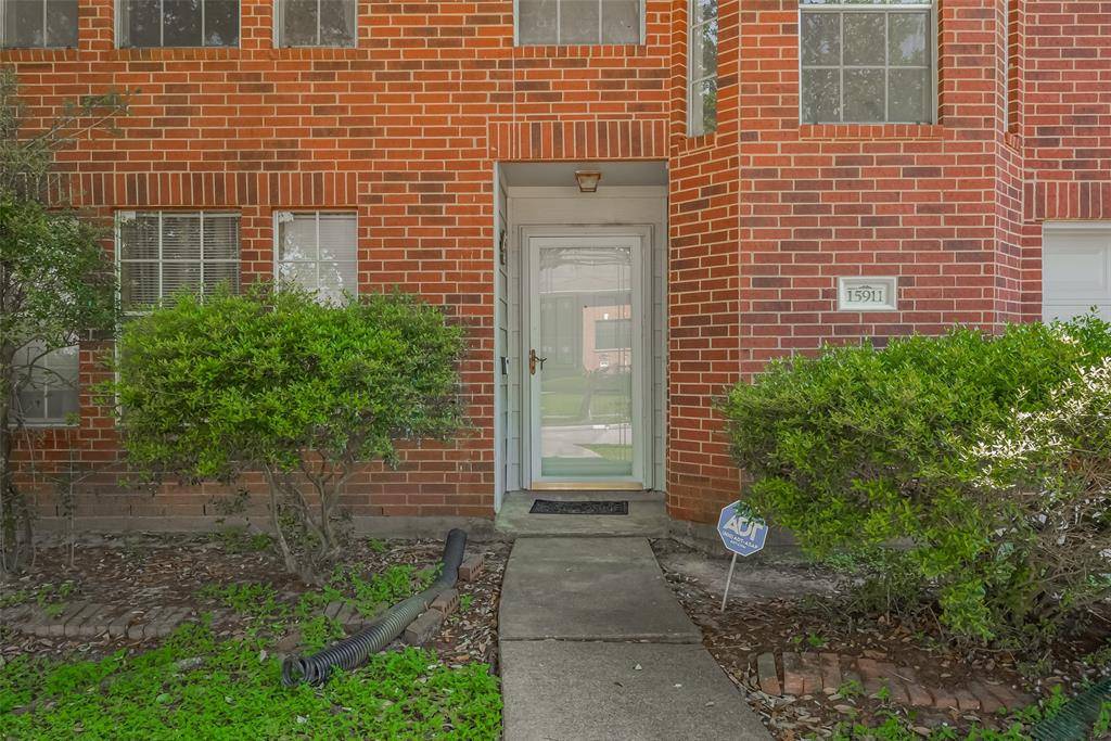 Houston, TX 77083,15911 Mission Glen DR