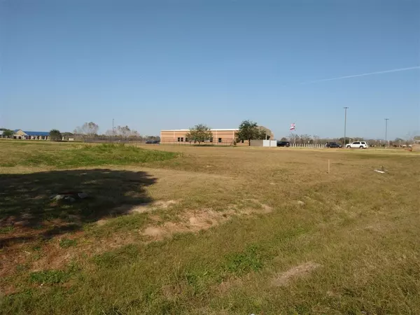 Angleton, TX 77515,00 VALDERAS N