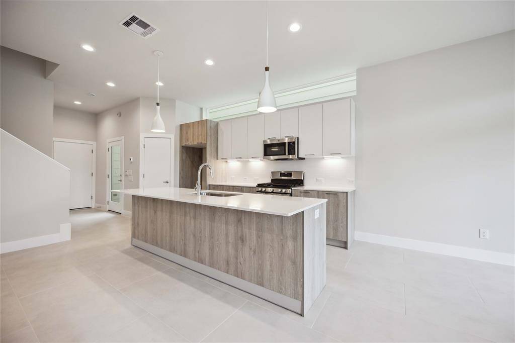 Houston, TX 77020,1912 Erastus ST