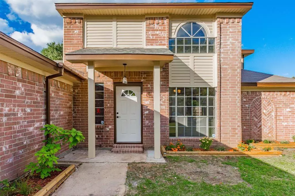 Houston, TX 77034,13815 Kensington PL