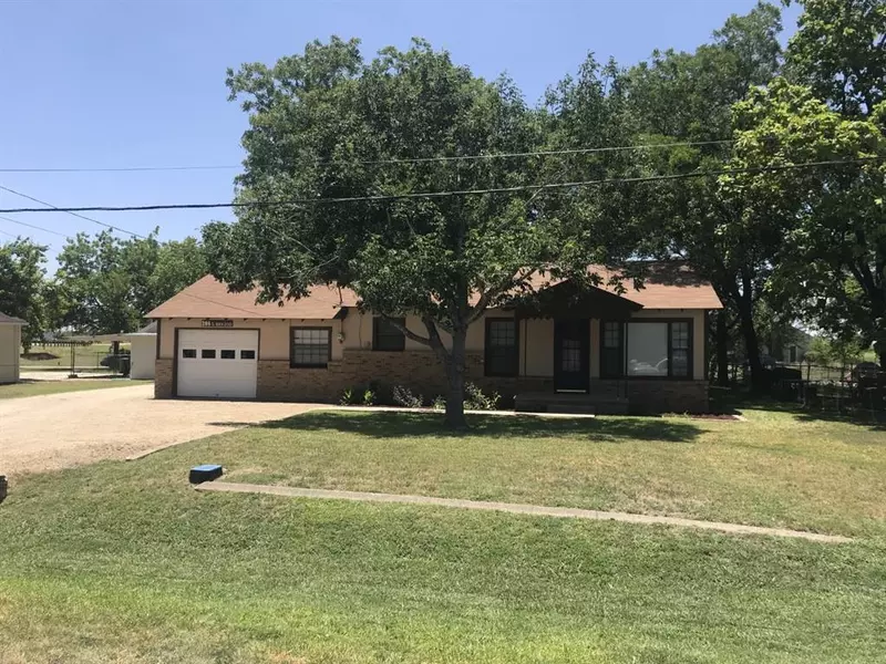 206 S Brazos ST S, Granger, TX 76530